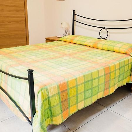 La Casa Di Nonna Agnese - Italian Homing Apartment Паденге сул Гарда Екстериор снимка