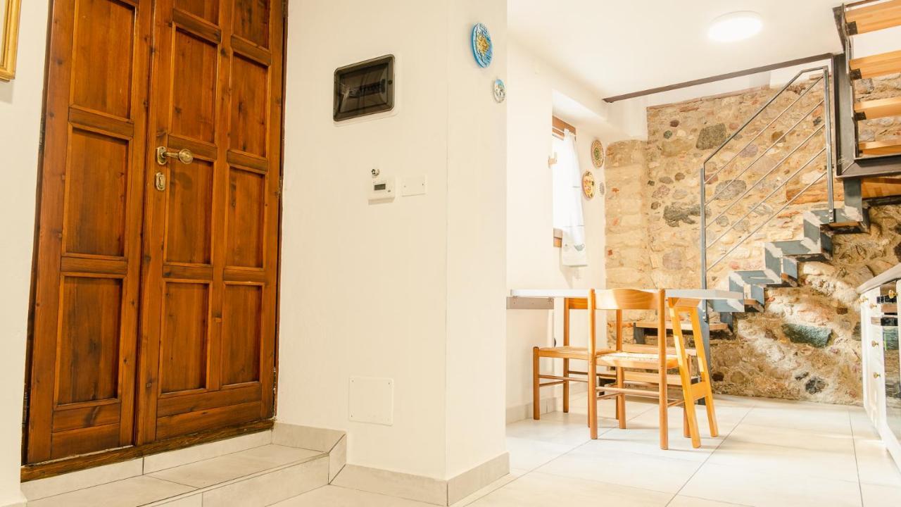 La Casa Di Nonna Agnese - Italian Homing Apartment Паденге сул Гарда Екстериор снимка